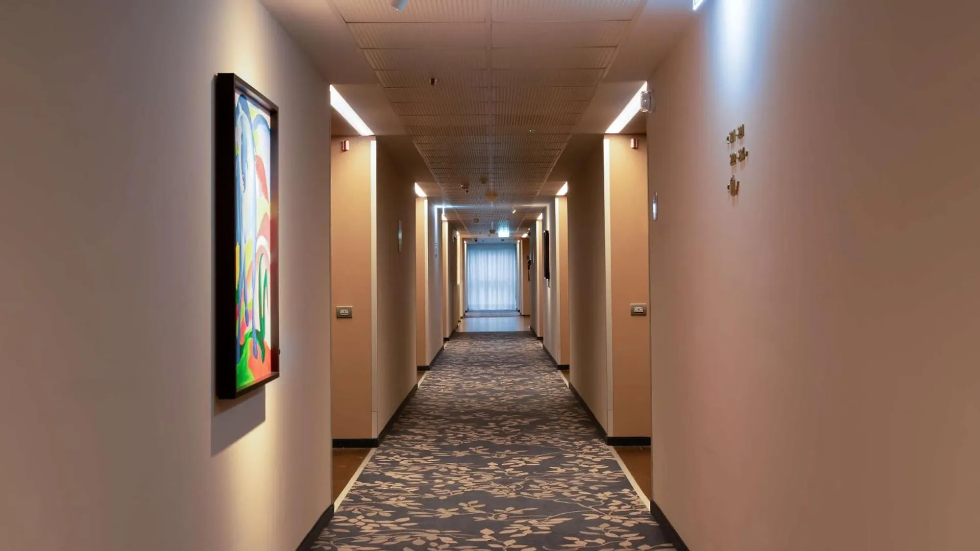 Doubletree By Hilton Milan Malpensa Solbiate Olona Hotel 4*,