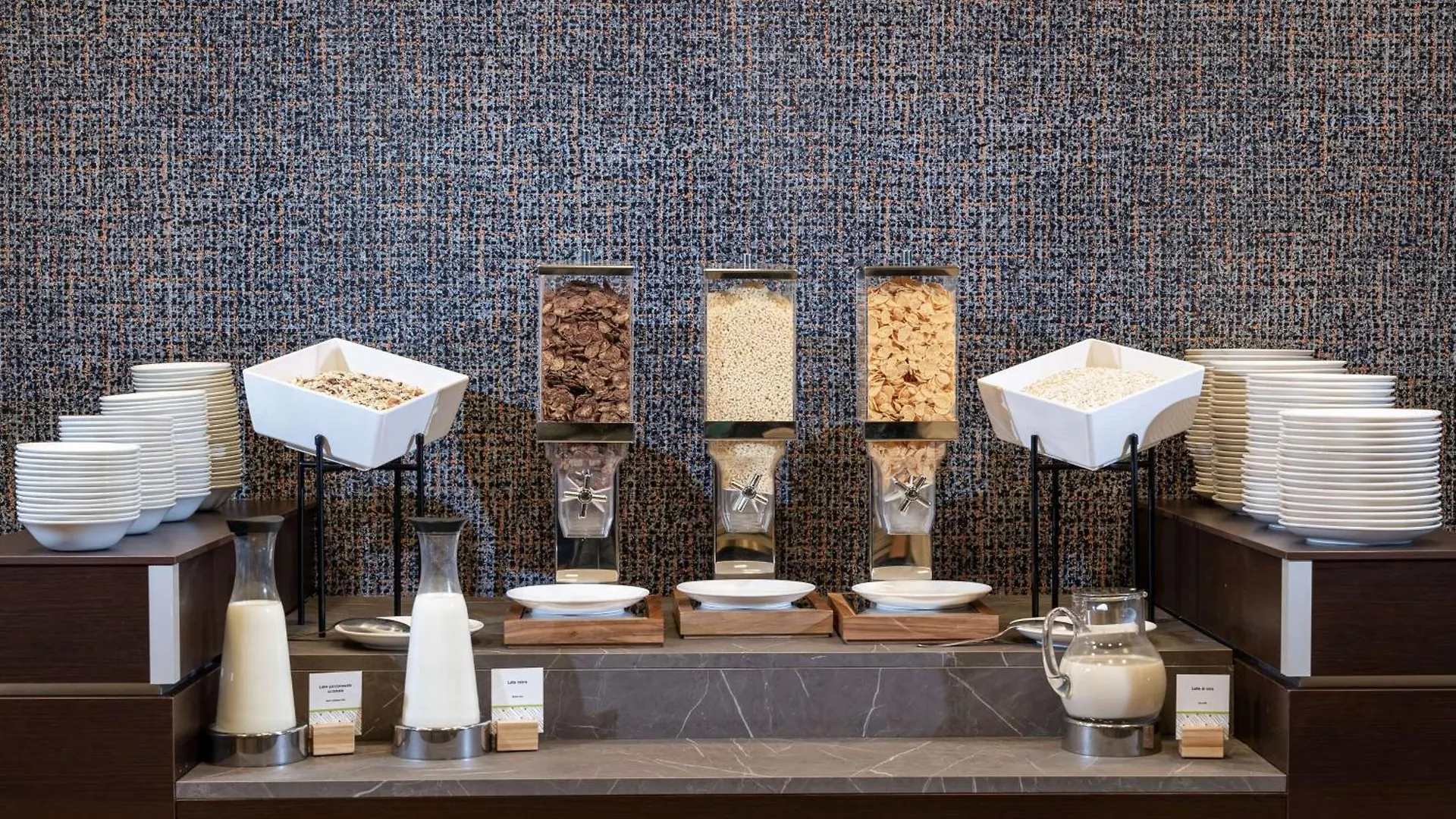 Doubletree By Hilton Milan Malpensa Solbiate Olona Hotel 4*,