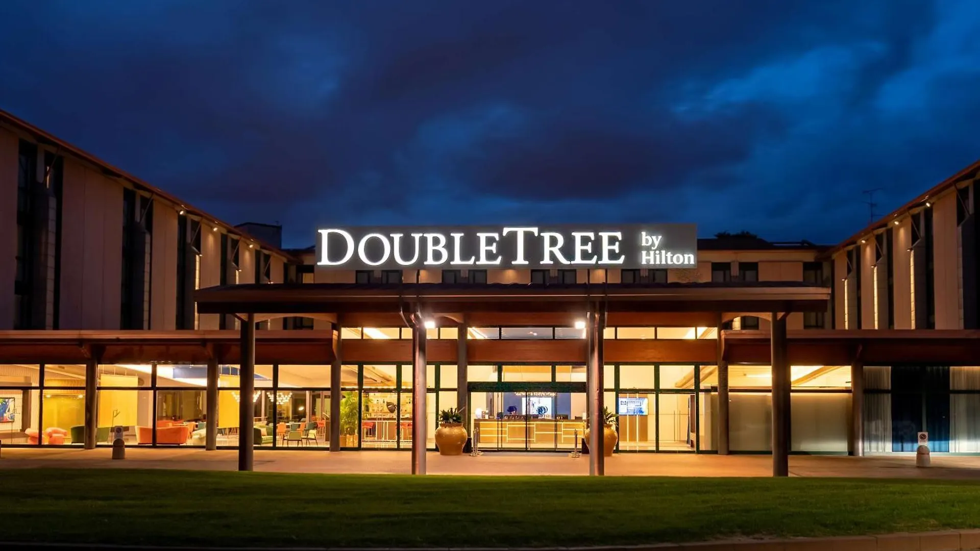 Doubletree By Hilton Milan Malpensa Solbiate Olona Hotel