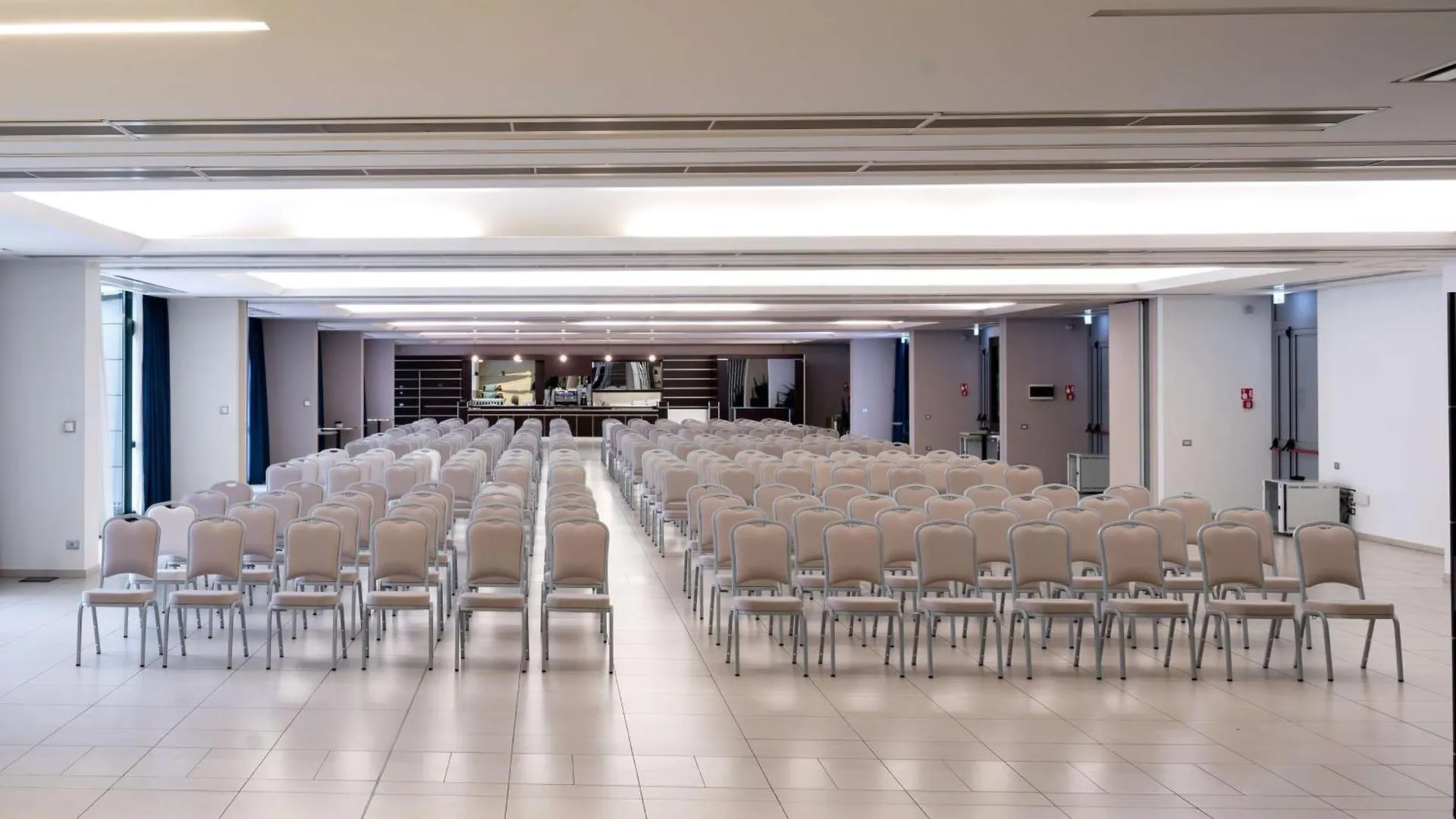 Doubletree By Hilton Milan Malpensa Solbiate Olona Hotel