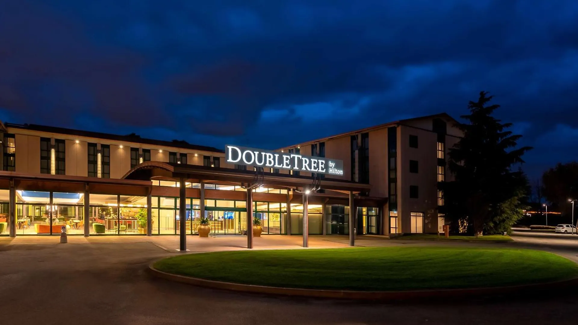 Doubletree By Hilton Milan Malpensa Solbiate Olona Hotel
